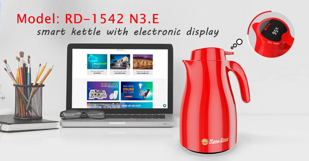 Smart kettle with electronic display widens its use