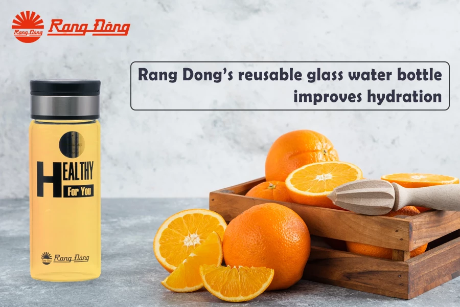Rang Dong’s reusable glass water bottle improves hydration